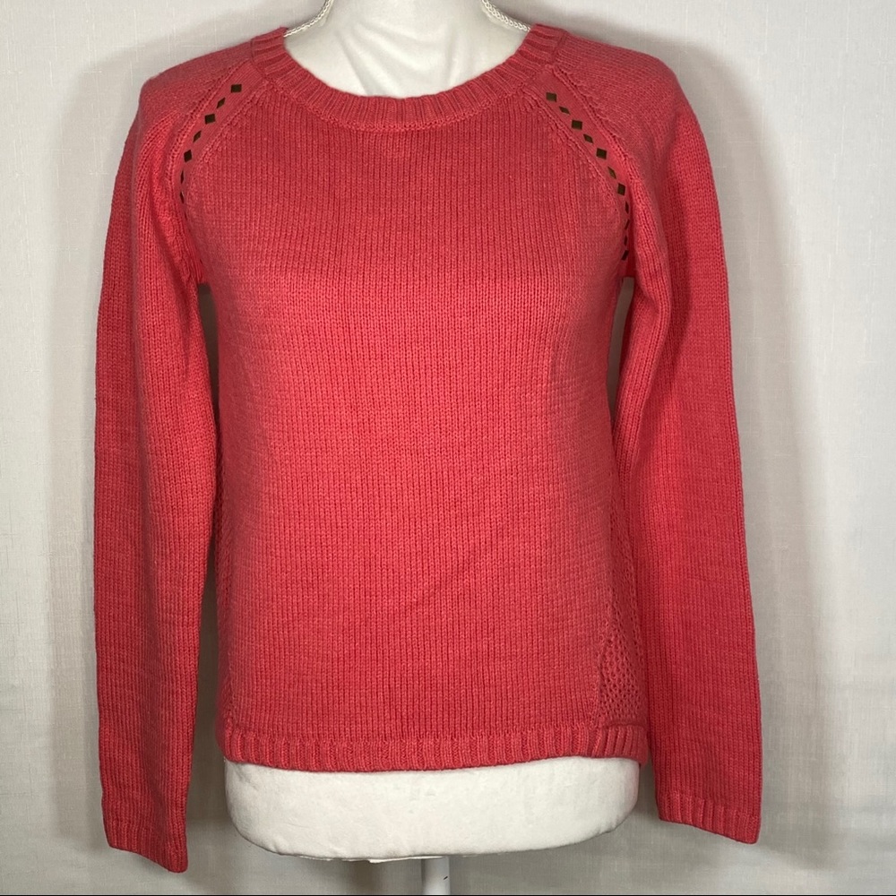 Shrinking Violet Coral Knit Studded Light Sweater